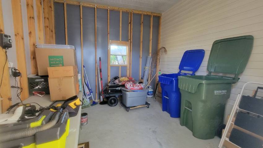 344 Siberian Cypress Circle a Winter Haven, FL Mobile or Manufactured Home for Sale